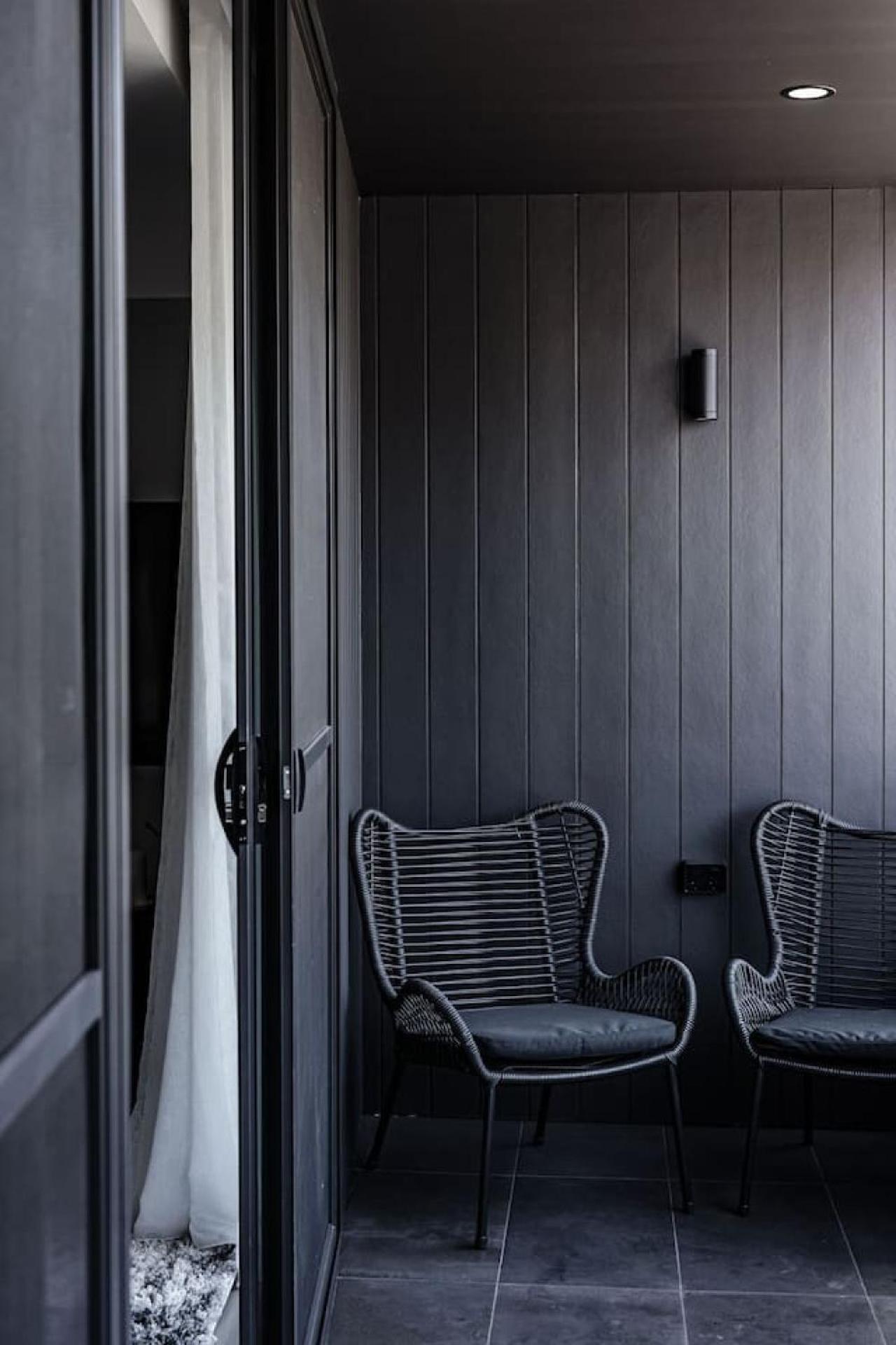 Al Fresco Living In